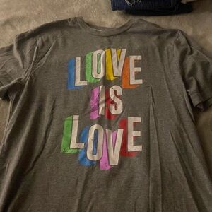 Short sleeve shirt, worn once or twice